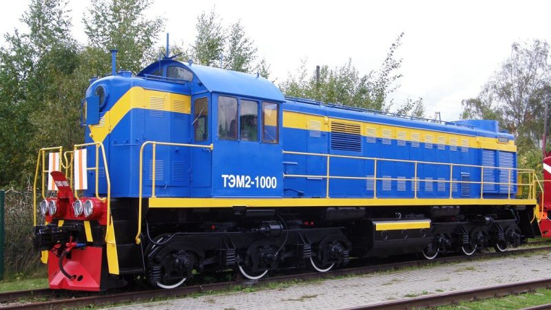 ТЕПЛОВОЗ ТЭМ2У